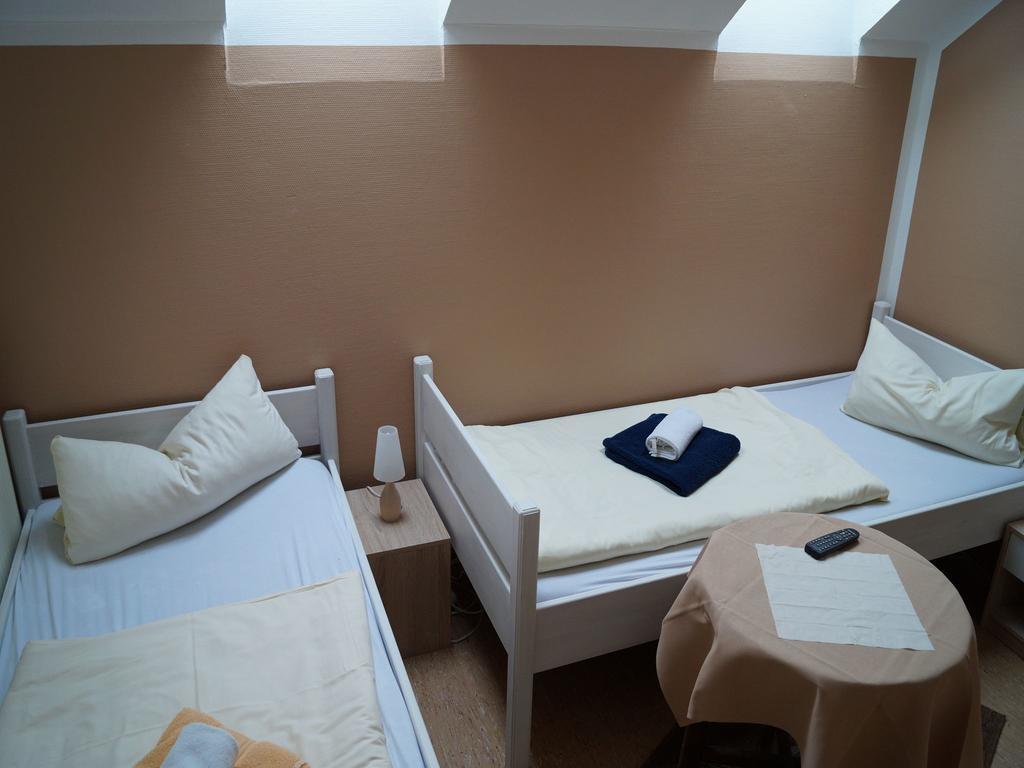Hotel Gasthuus Ulenhoff Westoverledingen Pokoj fotografie
