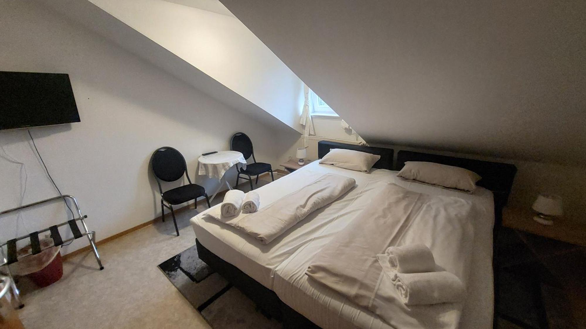 Hotel Gasthuus Ulenhoff Westoverledingen Exteriér fotografie