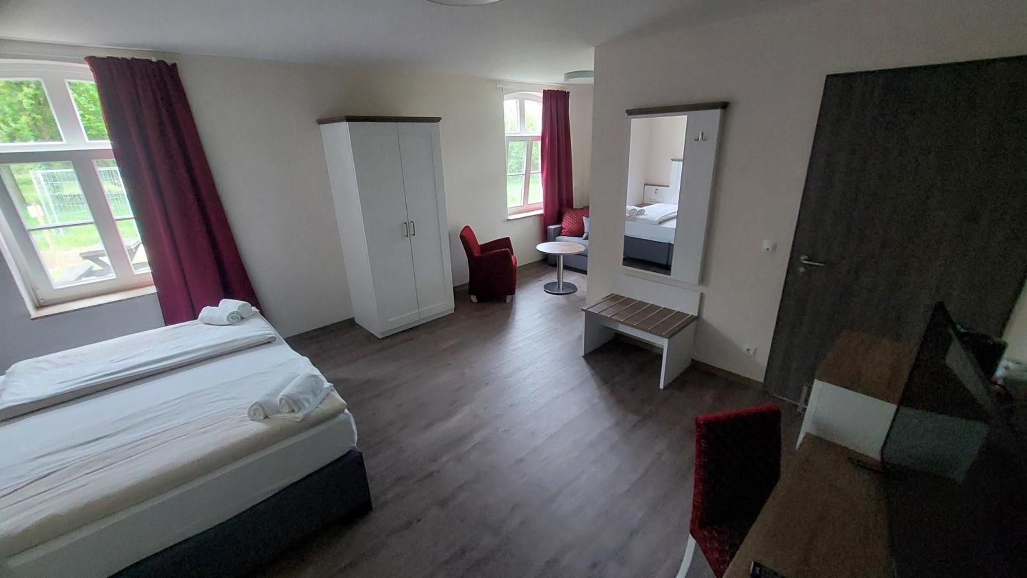 Hotel Gasthuus Ulenhoff Westoverledingen Exteriér fotografie